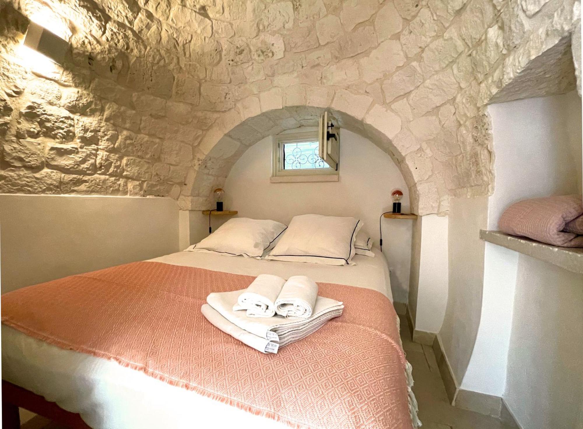 Trullo Panna Fragola - Exclusive Four Bedroom Villa & Private Pool Martina Franca Exteriör bild